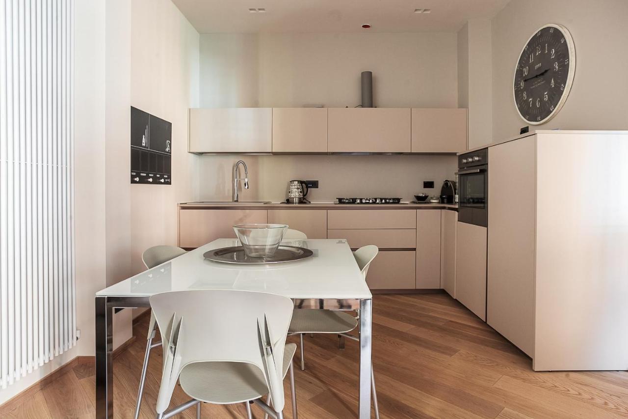 Residence Rizzoli-Suites Apartments Bologna Kültér fotó